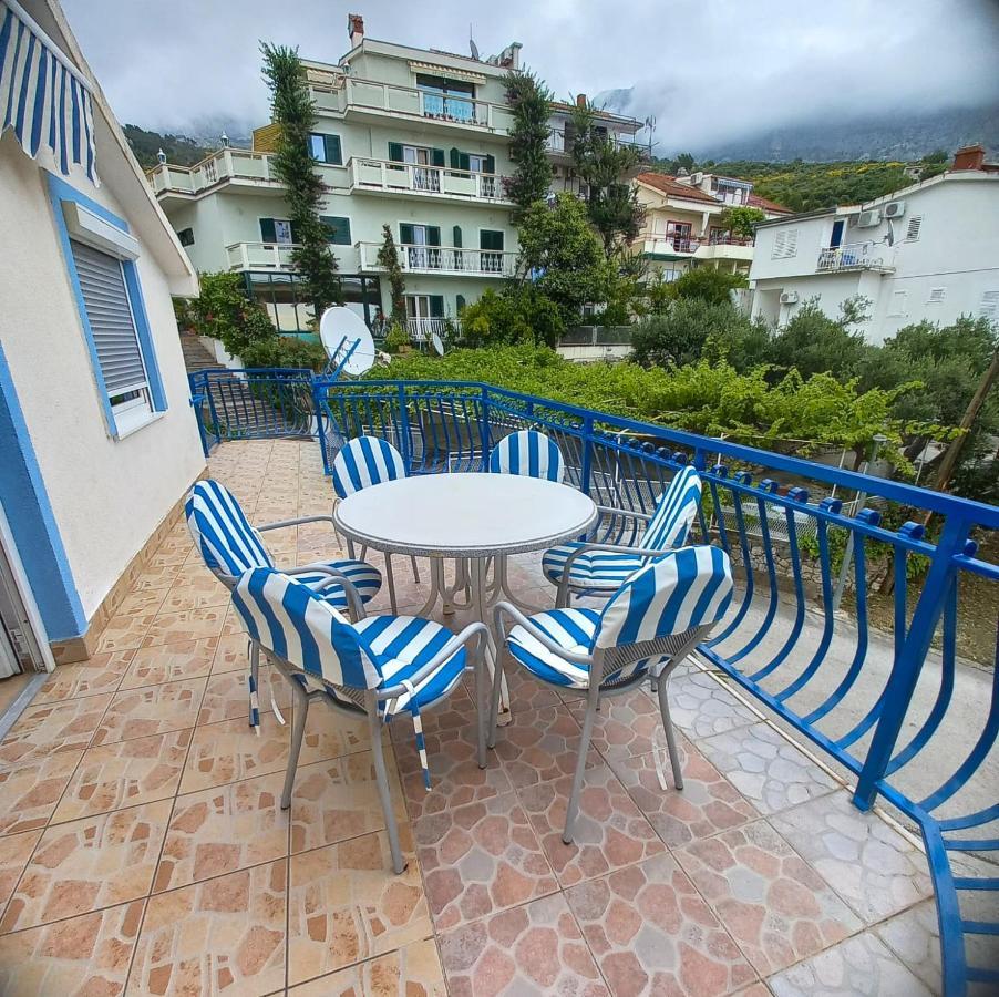 Apartmani Baresic Podgora Exterior photo