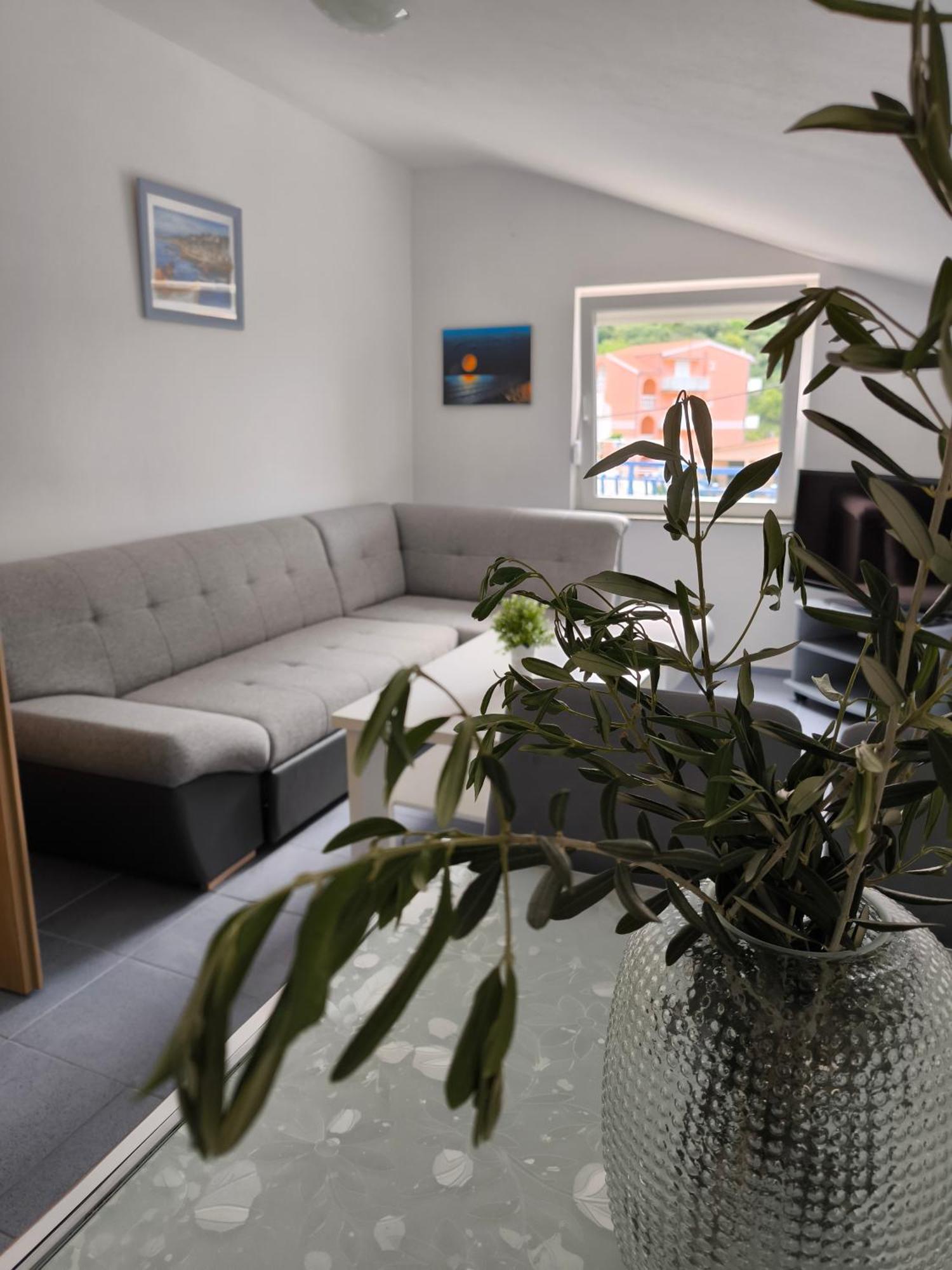 Apartmani Baresic Podgora Exterior photo