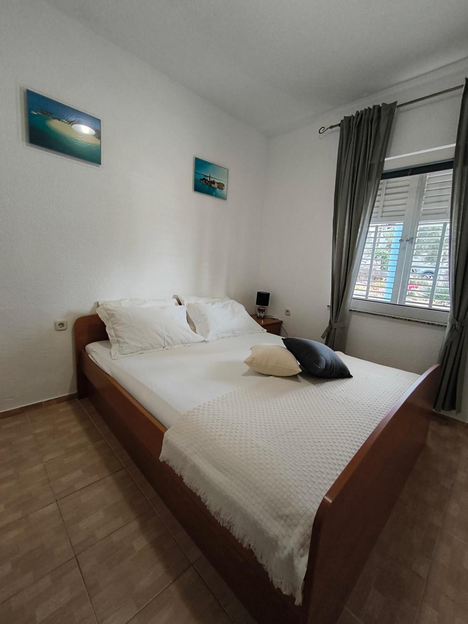 Apartmani Baresic Podgora Exterior photo