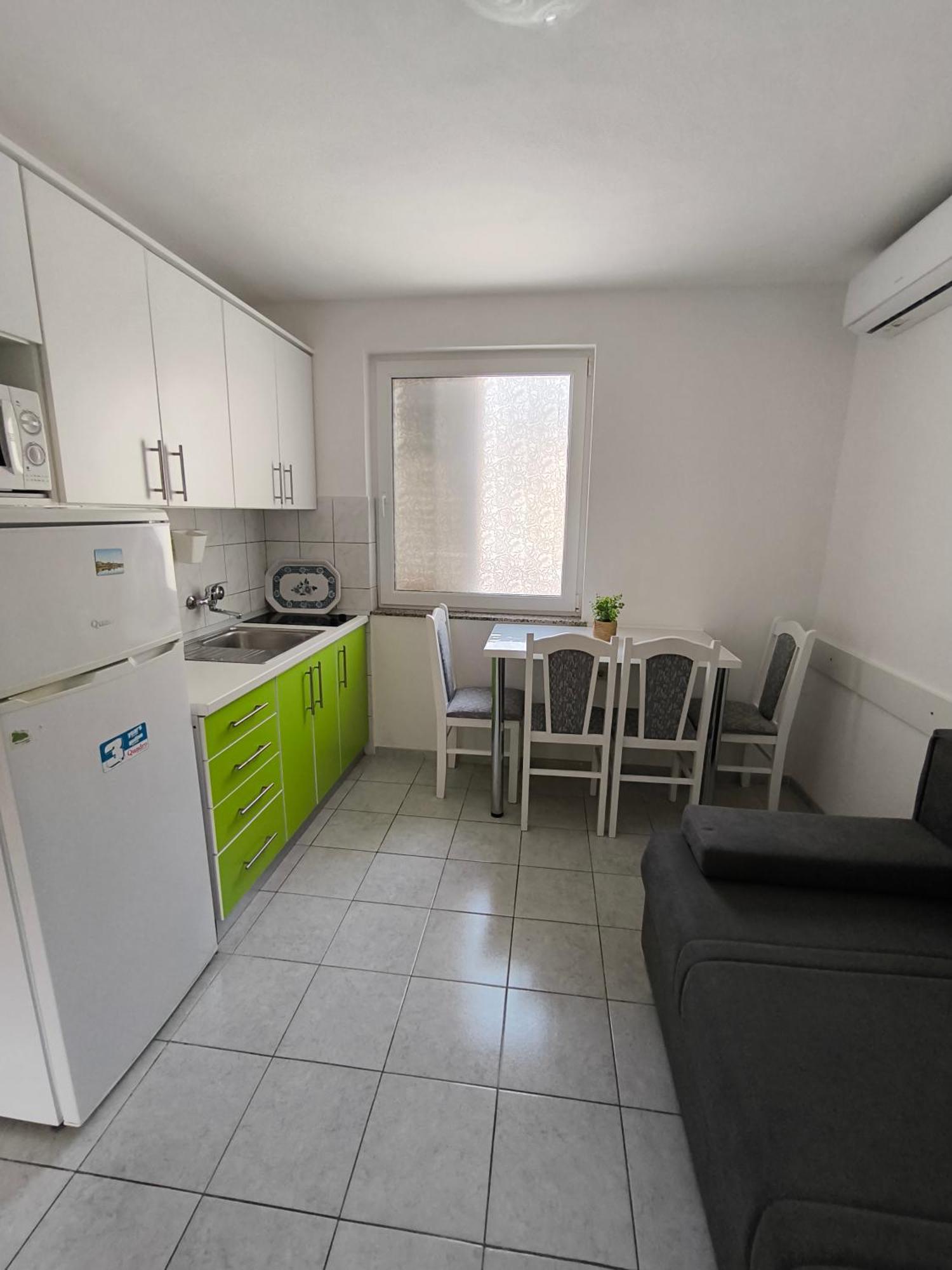 Apartmani Baresic Podgora Exterior photo